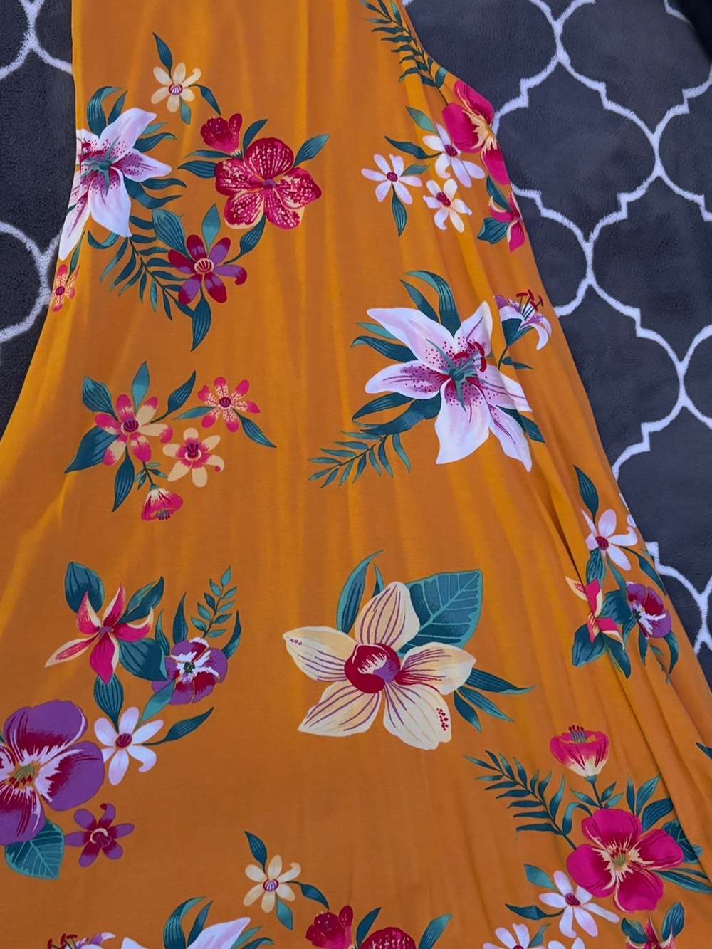 Old Navy Mustard Yellow Floral Tank Top